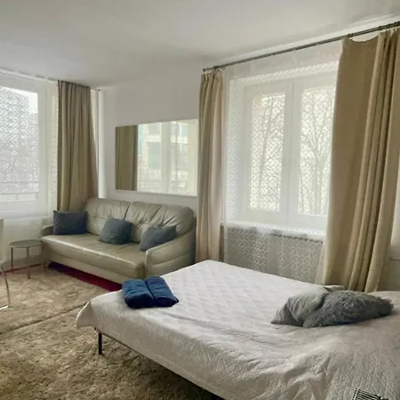 Апартаменты Perfect Location Two Bedrooms With Balkony Варшава