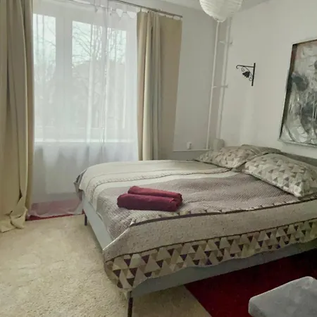 דירה Perfect Location Two Bedrooms With Balkony *