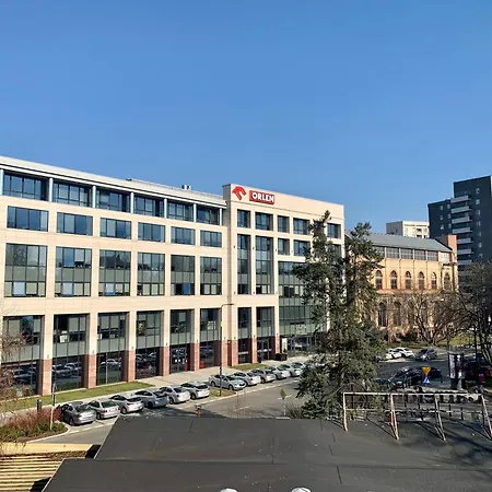 Perfect Location Two Bedrooms With Balkony Appartamento Varsavia